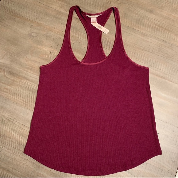 VICTORIA'S SECRETS Knit Racer-Back Kir Tank - Picture 6 of 6